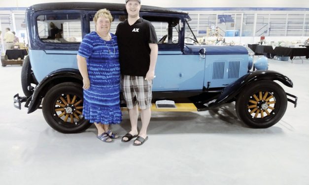 First annual Vintage, Antique & Collectable Show & Sale a hit