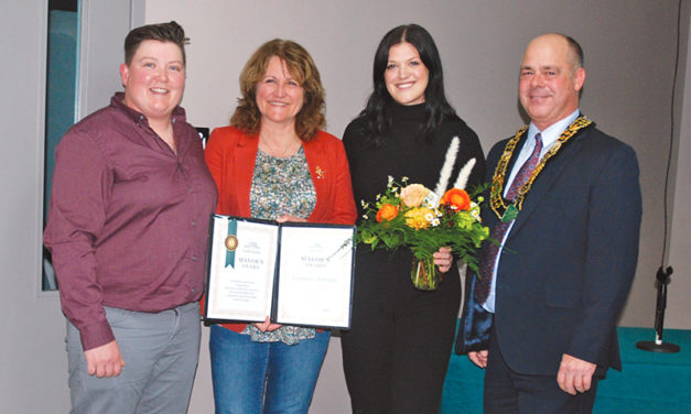 Cinnamon Boulanger recognized with the North Dundas Mayor’s Award