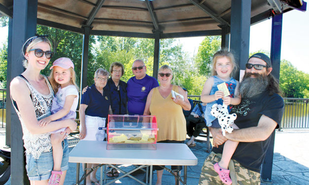 Chesterville Rotary holds Duck Draw